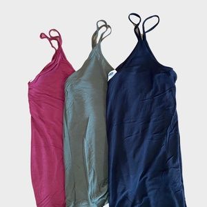 Old Navy Double-V Tank Bundle